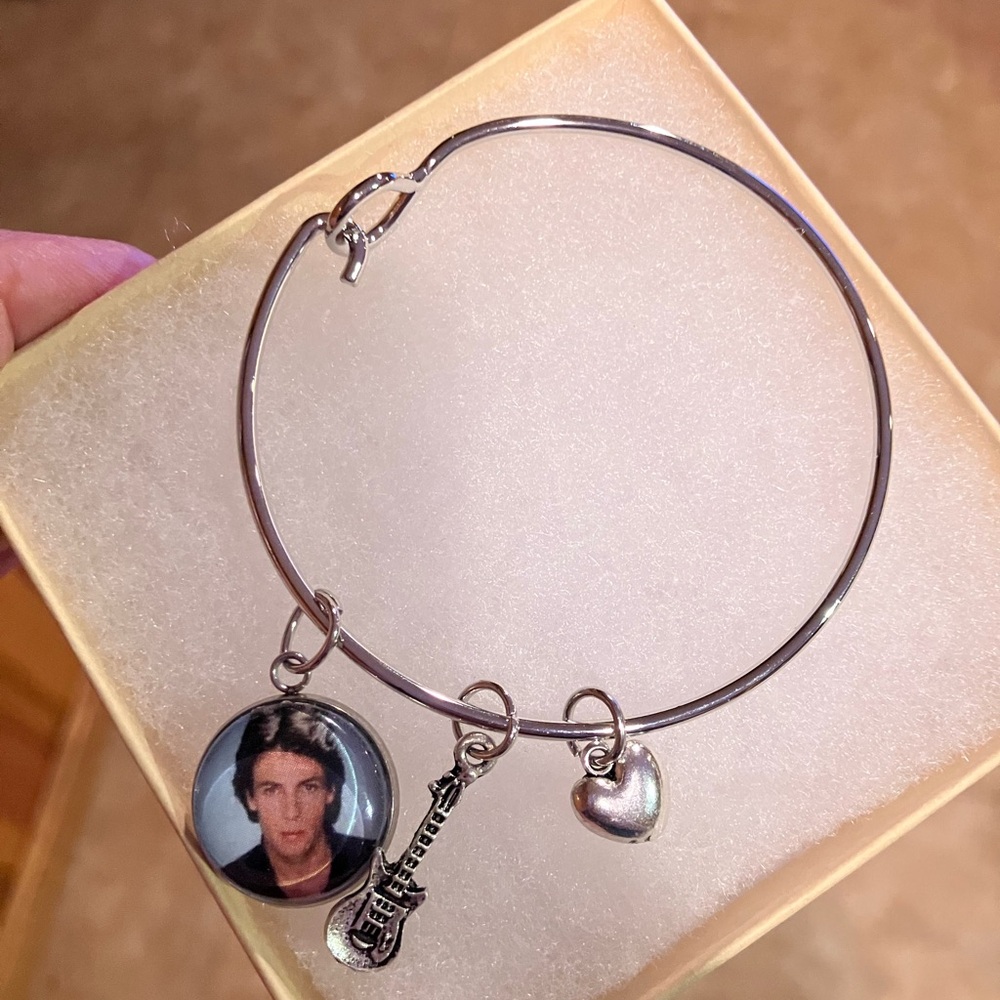 Rick Springfield Jewelry Set - Picture 2 of 3